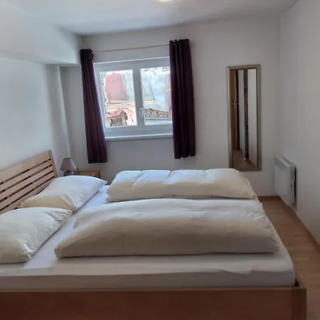 Pfefferhuette Chalet *